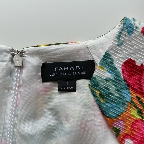 Tahari Arthur S. Levine Floral Sheath Dress White Pink Multicolor Women’s Size 4 - Picture 2 of 4